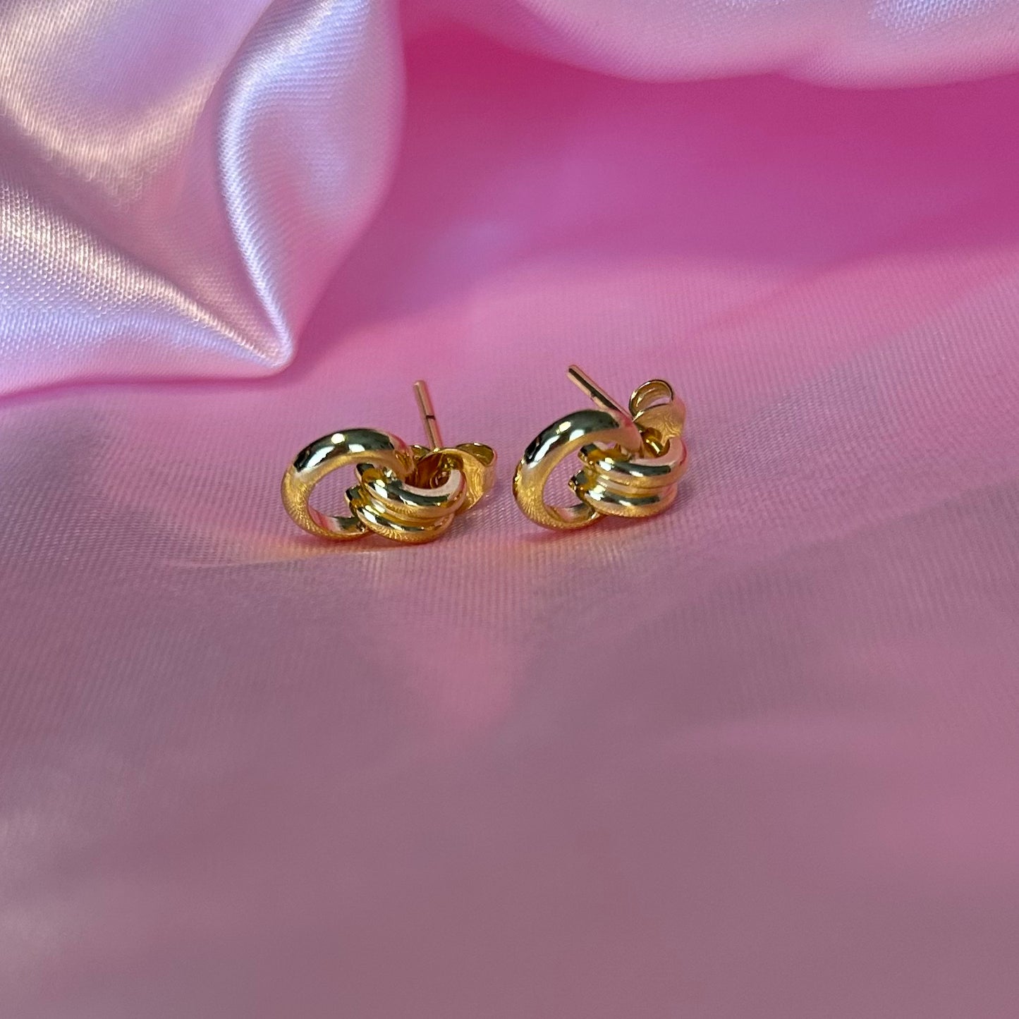 GOLDEN AURA STUDS