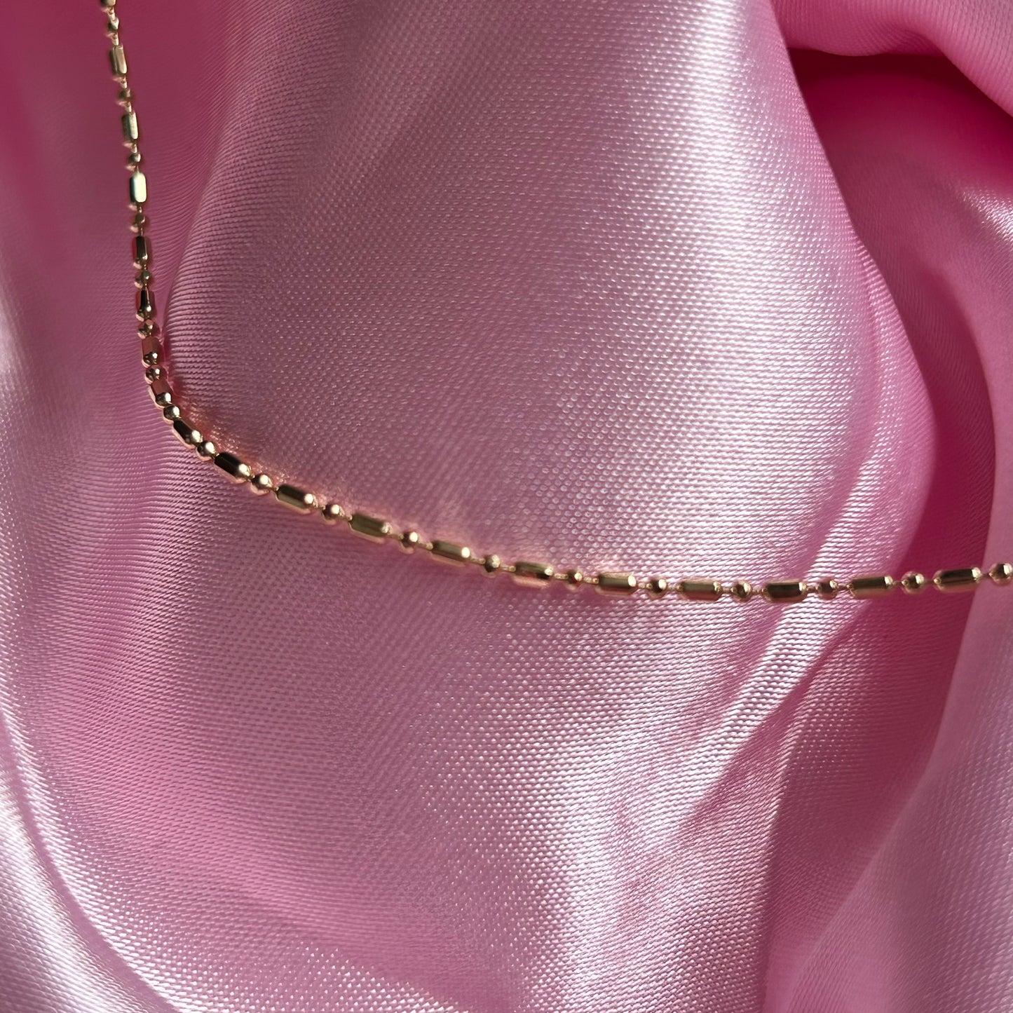 SPARKLE NECKLACE