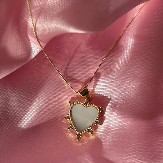 QUEENIE NECKLACE