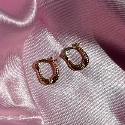 ZARIAH HOOPS