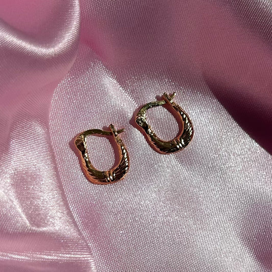 ZARIAH HOOPS